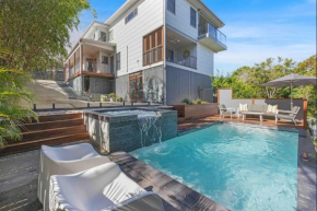 Chic Coastal Home on Orealla Sunshine Beach